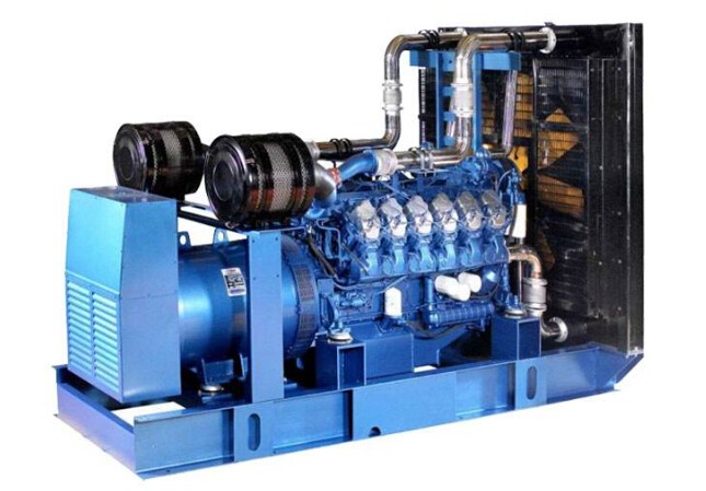 枣庄康明斯30kw小型柴油二手发电机组