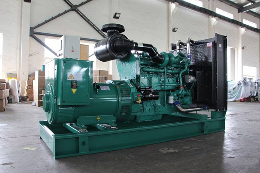 枣庄320kw康明斯柴油发电车出租_COPY_COPY